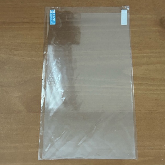 11” MacBook Air Cover( Black ),Keyboard Protector and Screen Protector - Picture 5 of 7